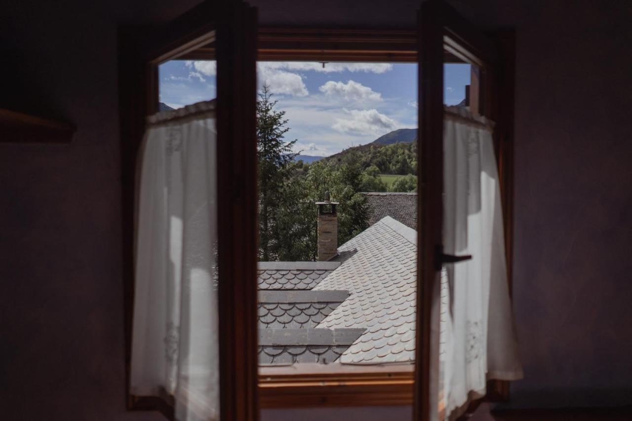 El Xalet De La Vall De Cardos Lladros Esterno foto