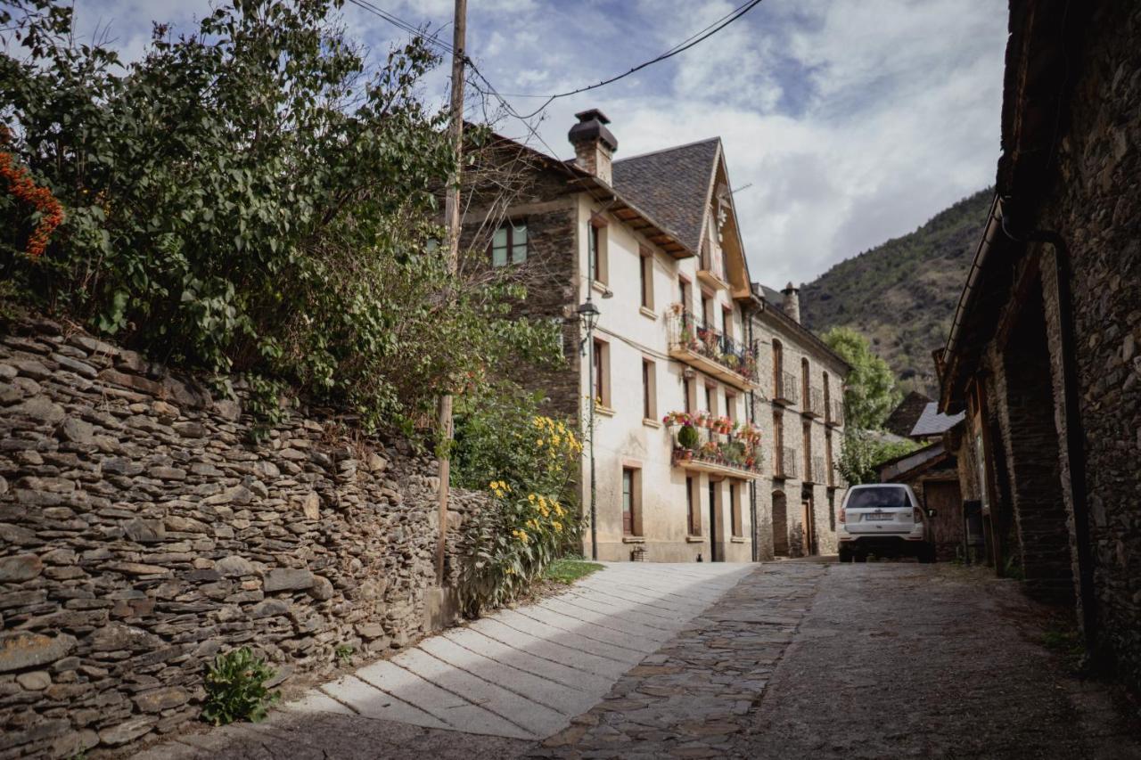 El Xalet De La Vall De Cardos Lladros Esterno foto